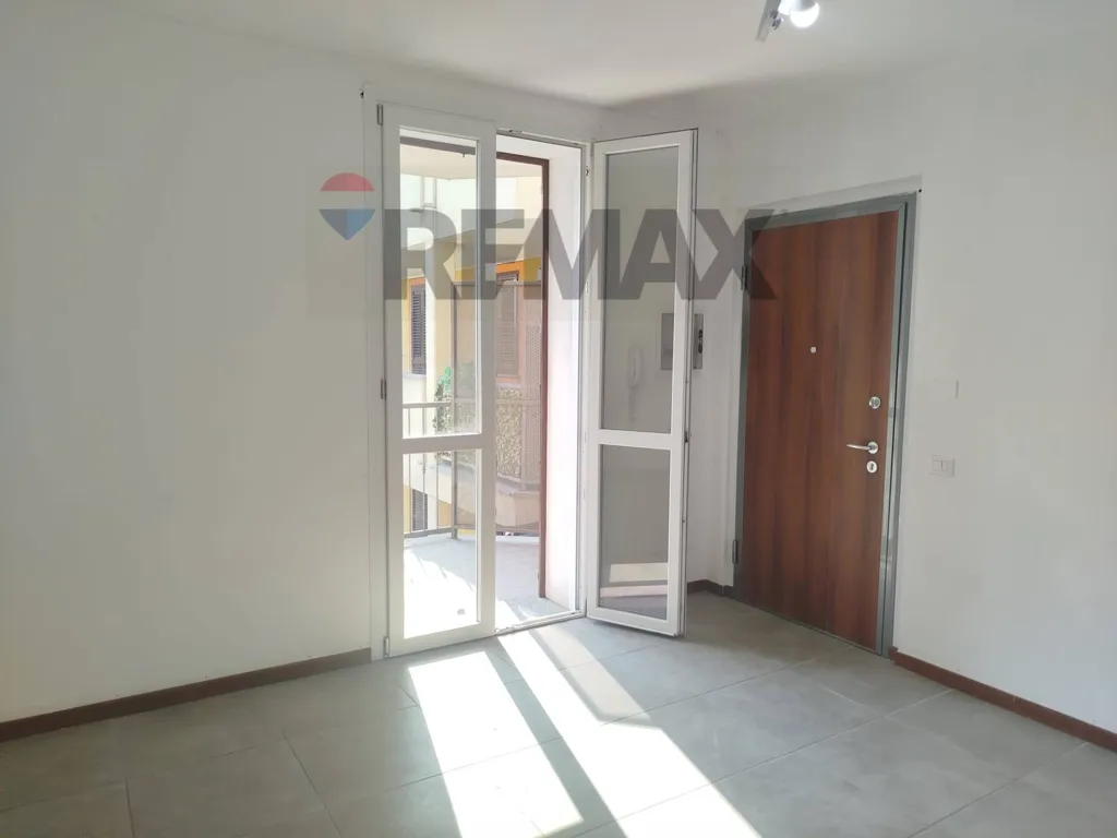Toad - Modernised Triplex with Balcony in Vellezzo Bellini