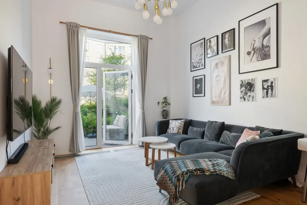 Elutuba - Apartment with Balcony in Täby Park