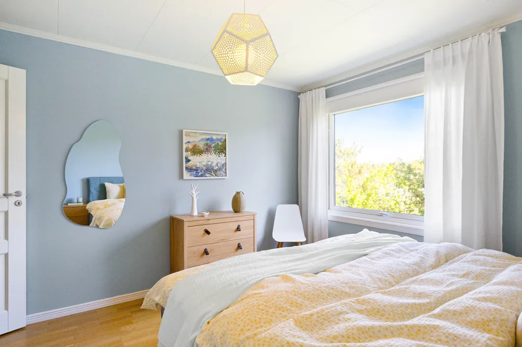 Bedrooms - Spacious Terraced House with Terrace in Quiet Area