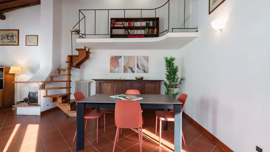 Söögituba - Arty Apartment with Balcony in Florence
