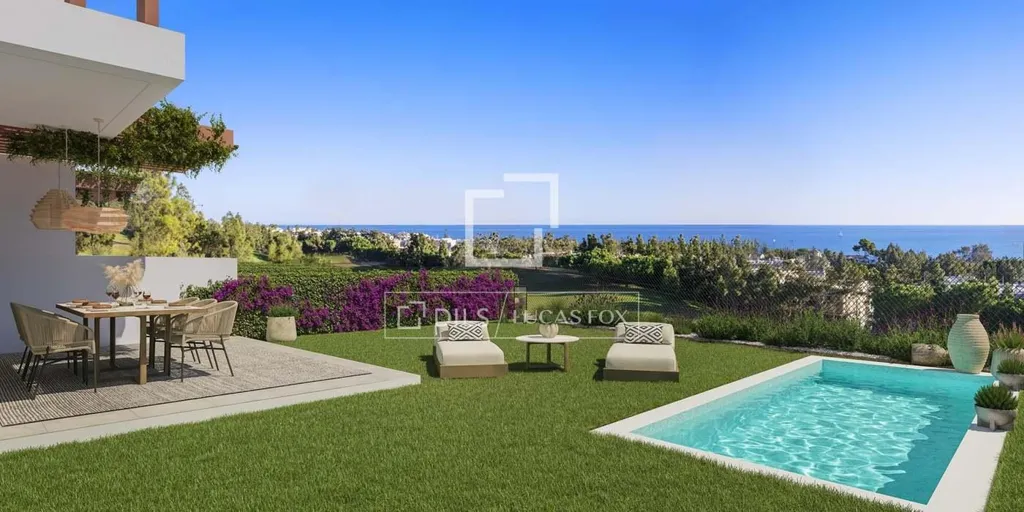 Bassein - Luxury Villa with Golf Club Access in Málaga