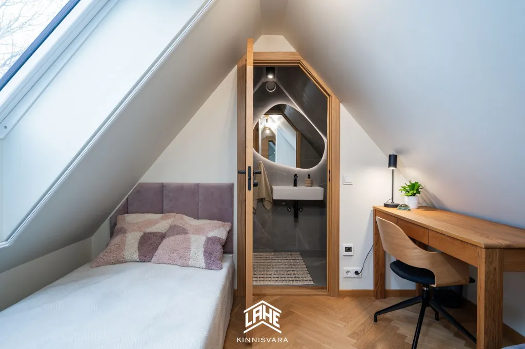 Magamistoad - 5-Bedroom Apartment with Balcony in Tartu