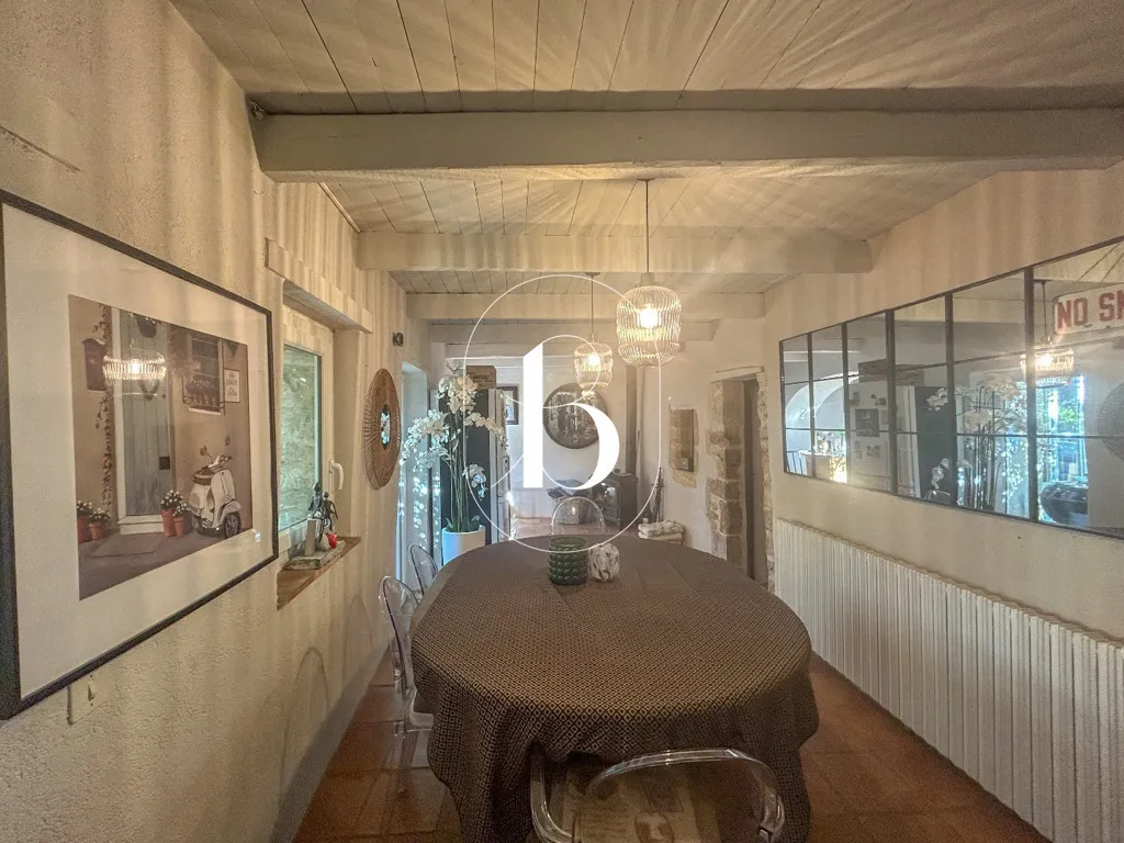 Salle à manger - Maison de Village Rénovée avec Terrasse à 15 km d'Uzès