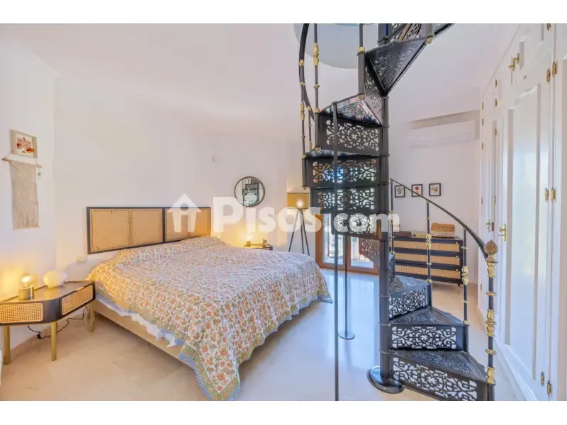 Schlafzimmer - Penthouse with Sea Access in La Alcaidesa