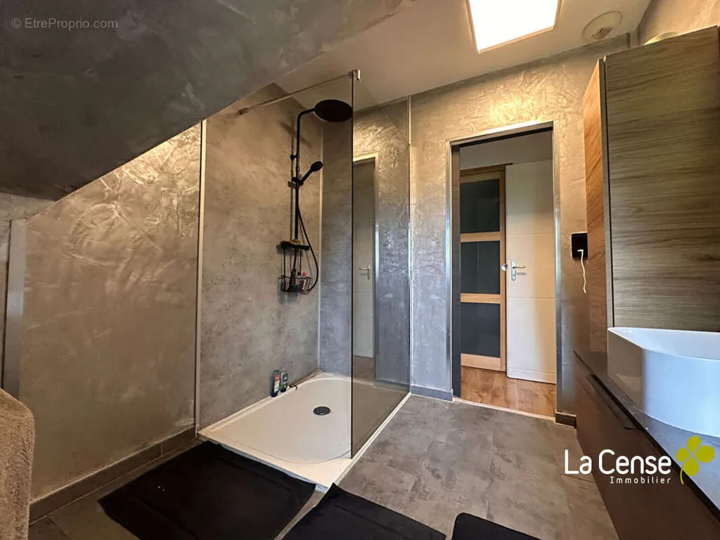 Maison 4 pièces à Camphin-En-Pevele