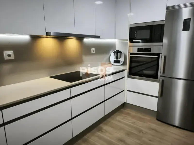 Köök - Spacious Flat with Balcony in Moaña