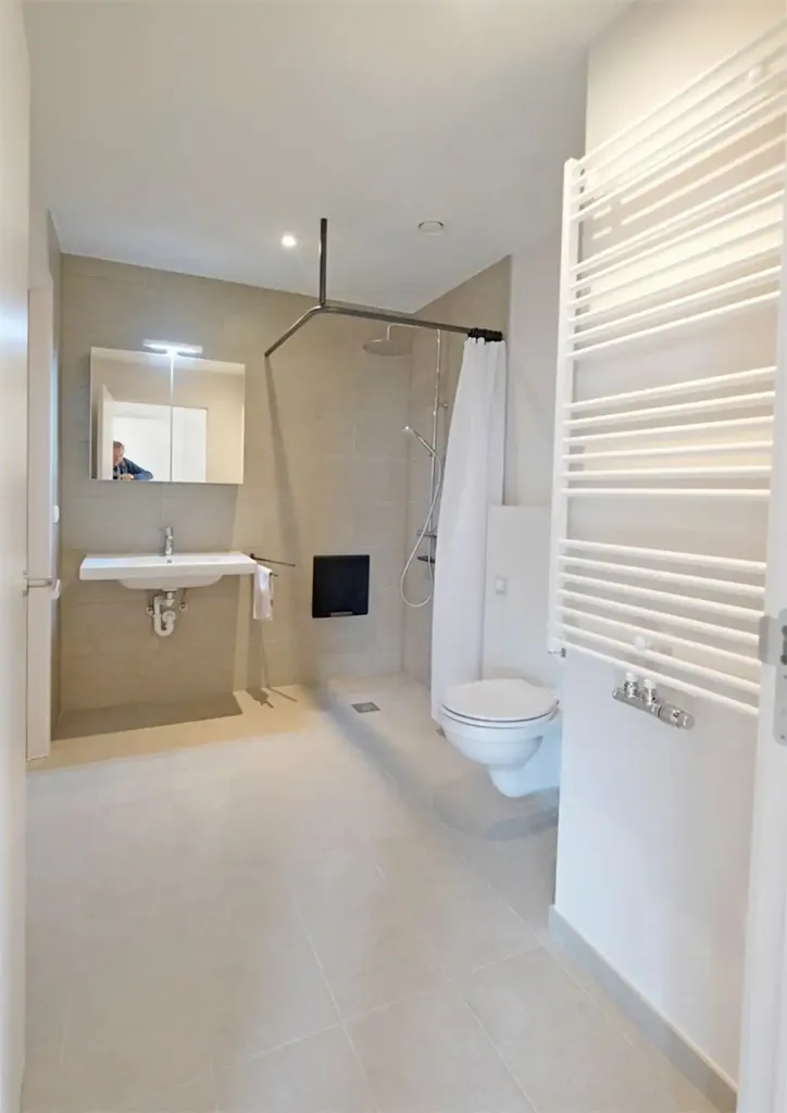 Salles de bain - Appartement Moderne avec Terrasse Sud à Oudenaarde