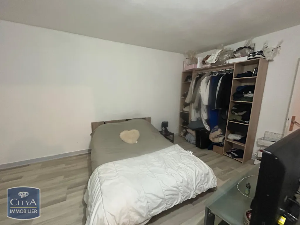 Chambres - Appartement Lumineux sans Copropriété à Orne