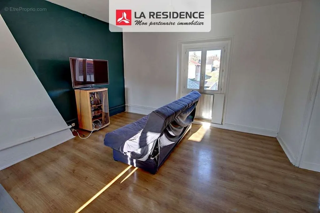 Elutuba - Charming 2-Bed Flat with Garden in Triel-sur-Seine