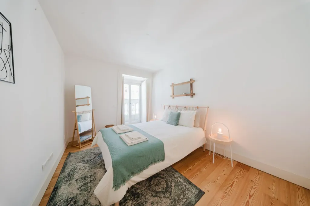 Magamistoad - 1-Bedroom Apartment with Balcony in Lisbon