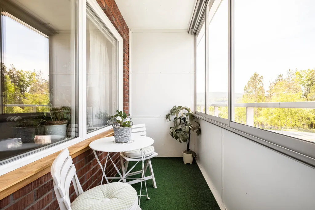Rõdu - Apartment with Balcony in Selångerhus, Brf