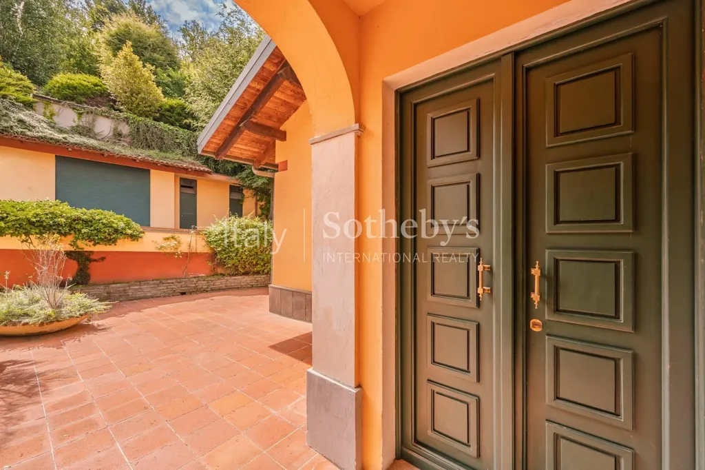 Terrass - Luxury Villa Apartment with Panoramic Views in Turin