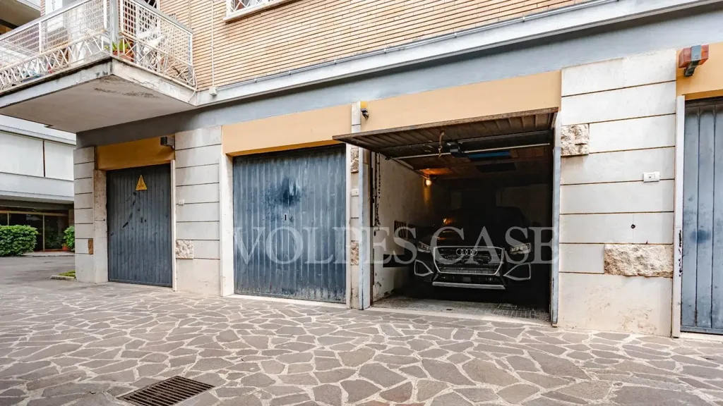 Extérieur - Triplex with Terrace in Camilluccia, Rome