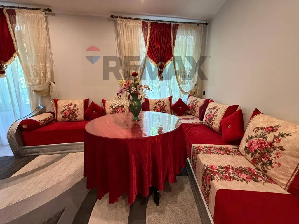 Wohnzimmer - Renovated Apartment with Balcony in Gorlago