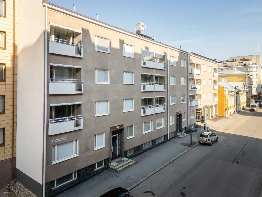 Välivaade - Modernised Flat with Balcony in Tampere Centre