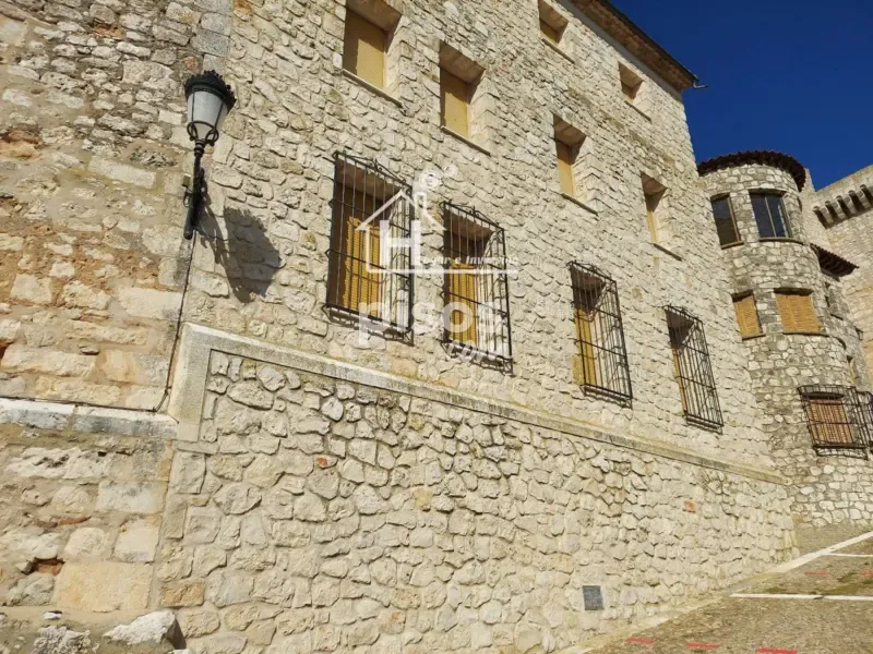 Välivaade - Unique Building with Valley Views in Plaza de la Villa