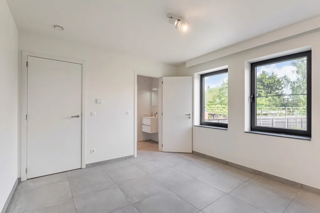 Stanze - Eco-Friendly House with Solar Panels in Hageland