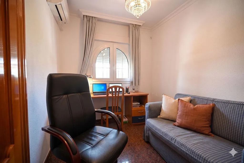 Elutuba - Corner Townhouse with Private Terrace in Fuengirola