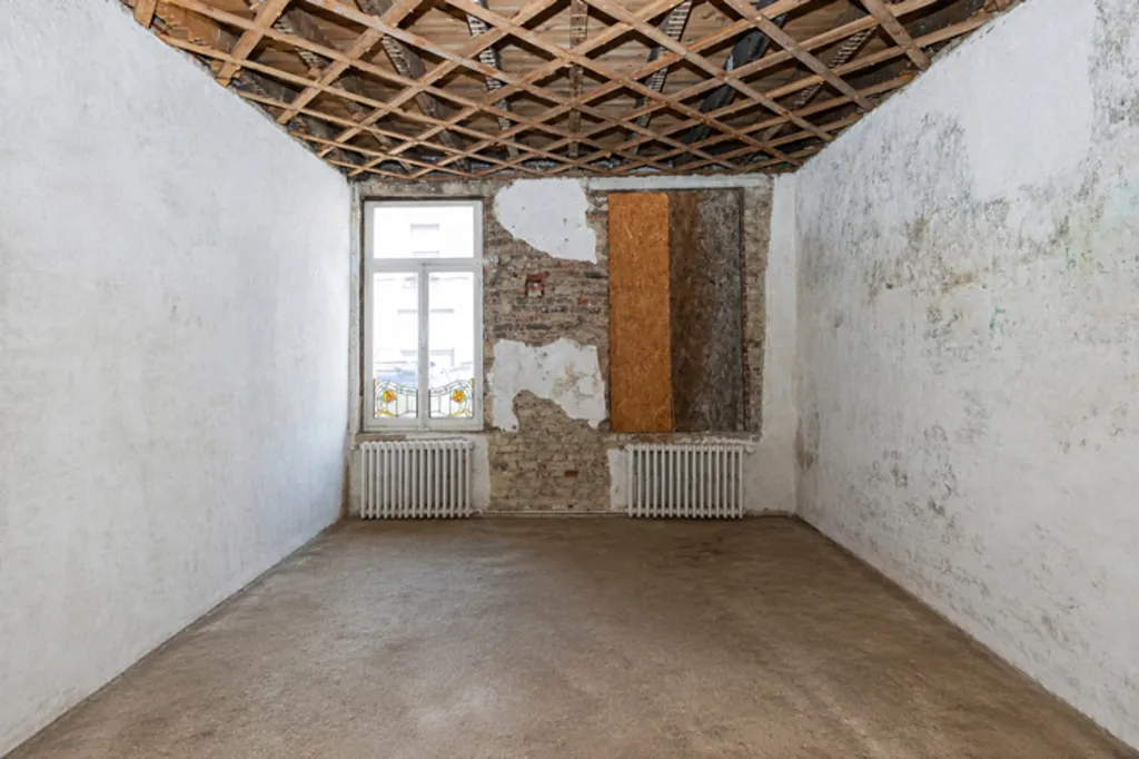 Toad - House with Renovation Potential in Frameries