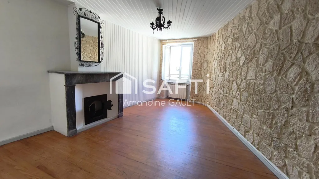 Pièces - Maison de Village au Calme avec Terrasse