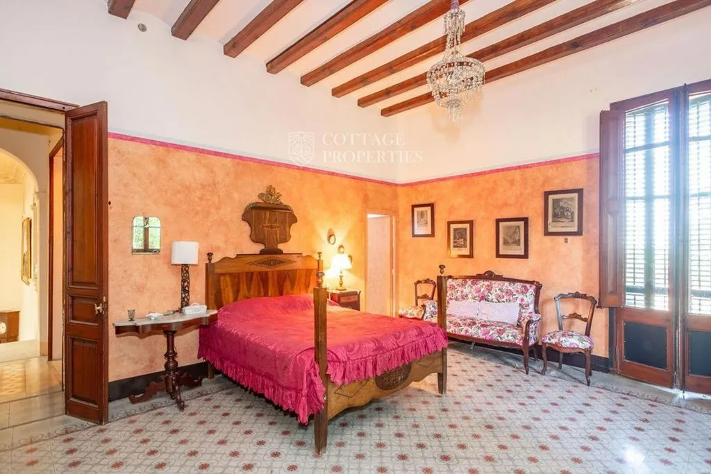 Magamistoad - Luxury Farmhouse with Heritage in Llagostera