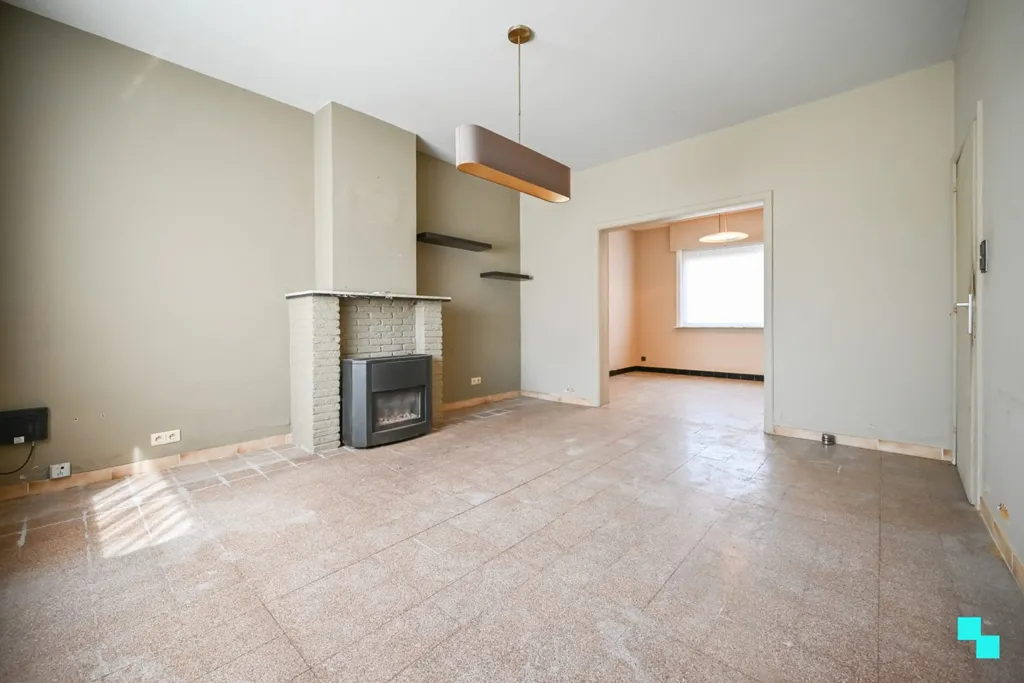Soggiorno - Corner House to Renovate in Izegem