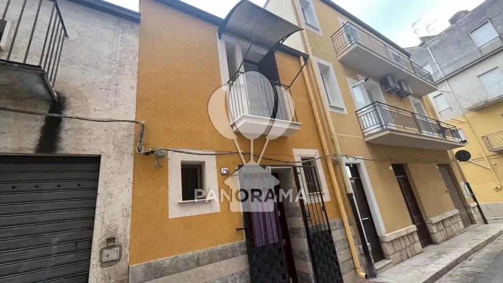 Exterior - Independent House with Balcony in Alcamo