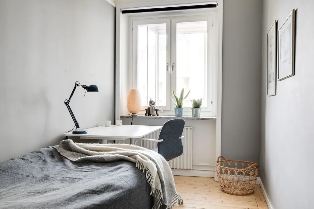 Bedrooms - Art Deco Flat with Balcony in Central Norrköping
