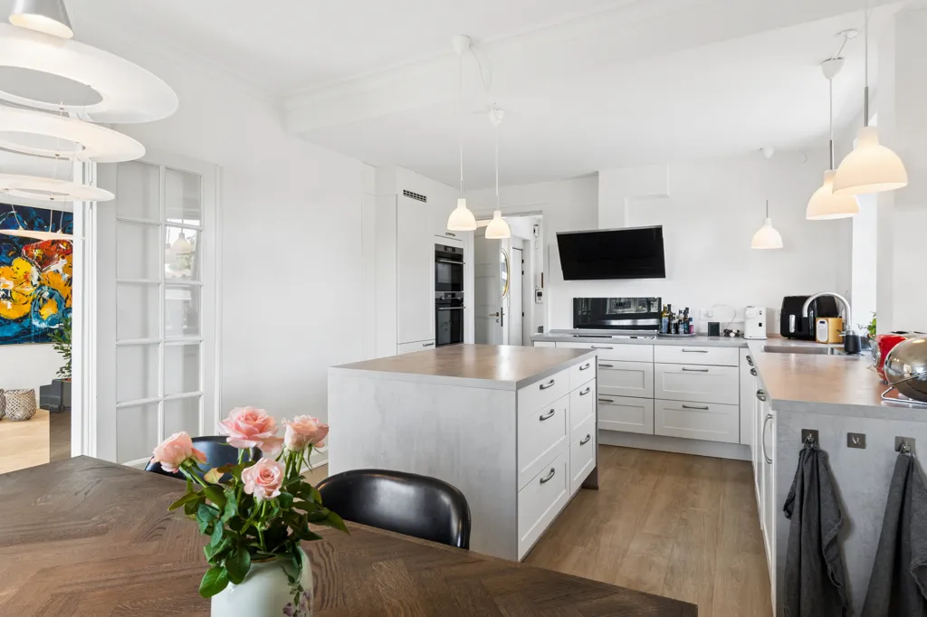 Köök - Classical Villa with Quiet Setting in Hvidovre