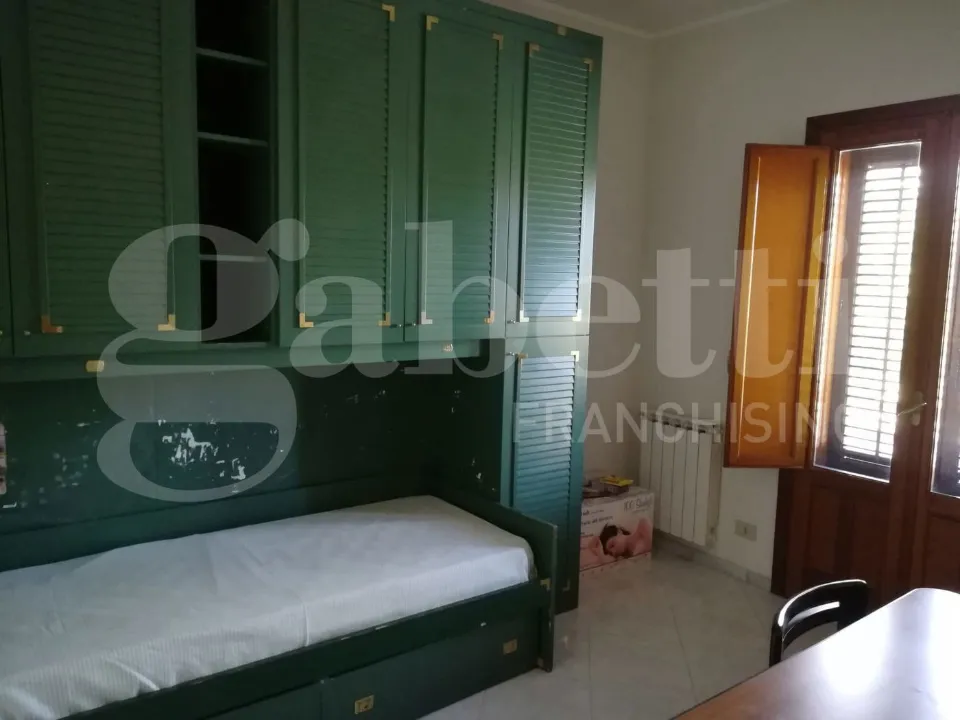Magamistoad - Semi-detached Apartment with Terrace in Palermo