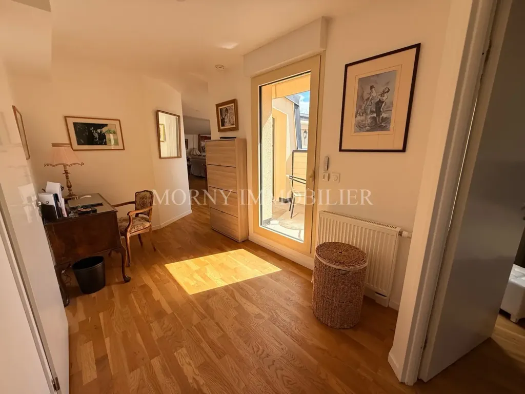 Esik - Apartment with Two Terraces in Pont l'Évêque