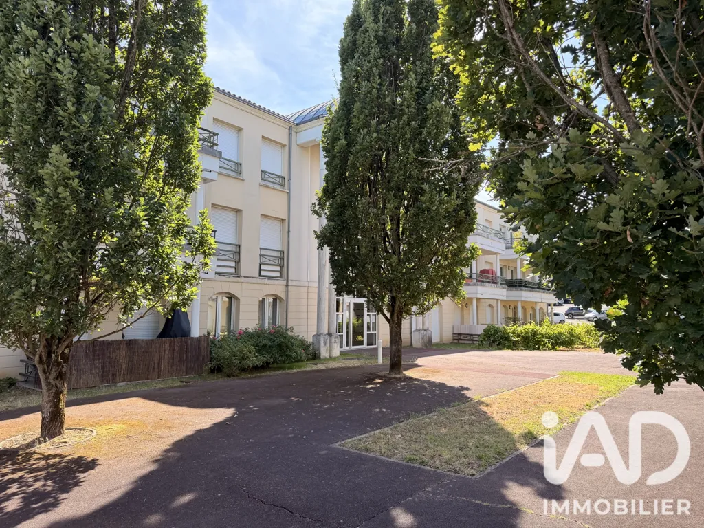 Extérieur - Appartement Rénové avec Piscine à Cenon