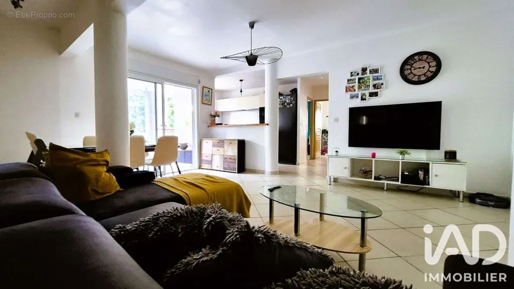 Soggiorno - T3 Apartment with Garage in Le Lamentin