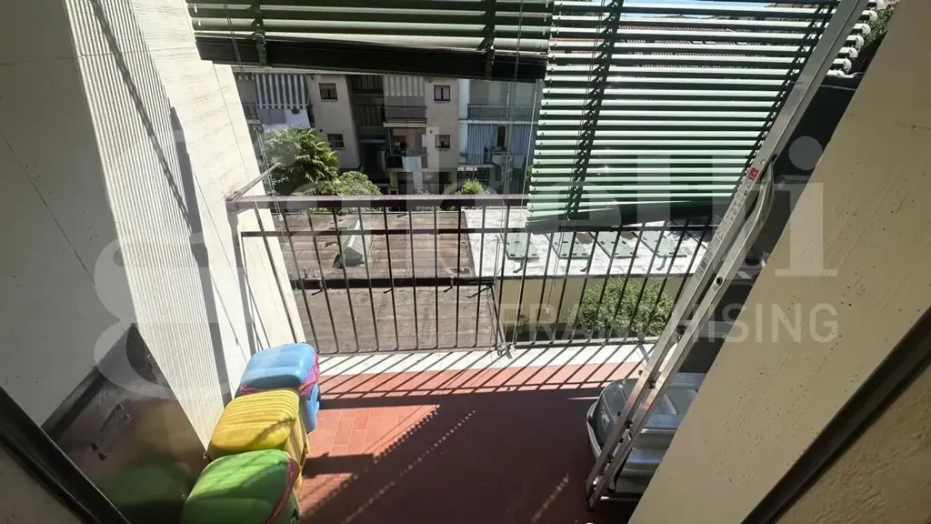 Rõdu - Rear-Facing Triplex in Turin
