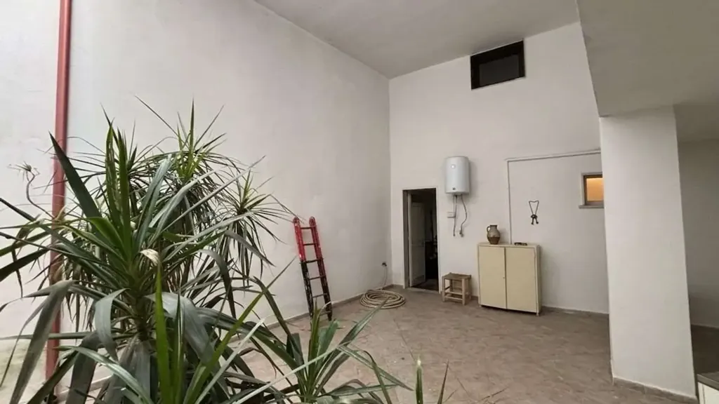 Toad - Functional Flat with Private Courtyard in Casarano