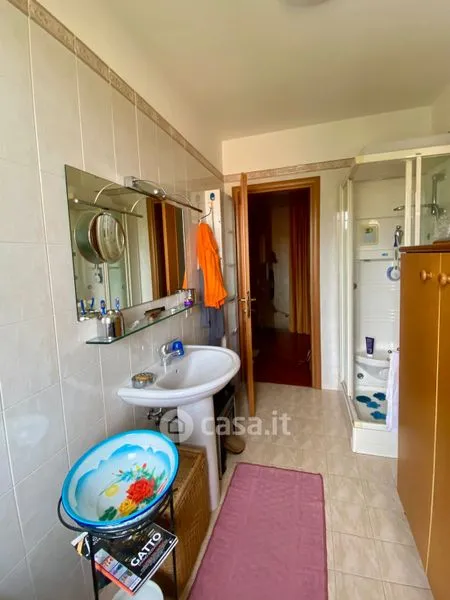 Salles de bain - Semi-detached Villa with Garden in Cilavegna