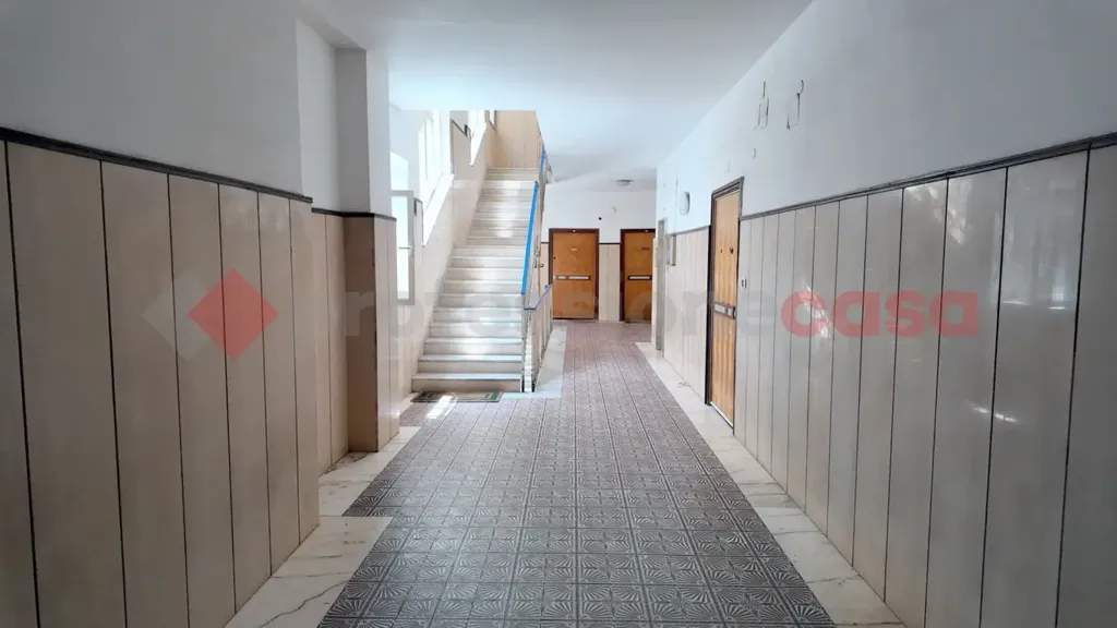 Hallway - Rusticated Flat with Balcony in Portici