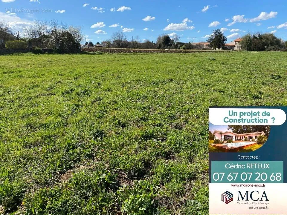 Buildable Plot with Garden in Breuil-Magné