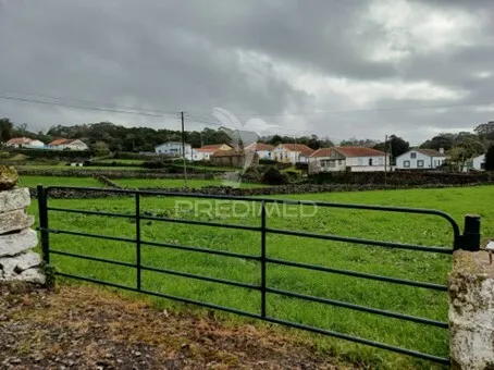 Aed - Construction Plot with City Access in Angra do Heroísmo