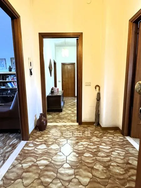 Entrée - Apartment with Private Garden in Urbania