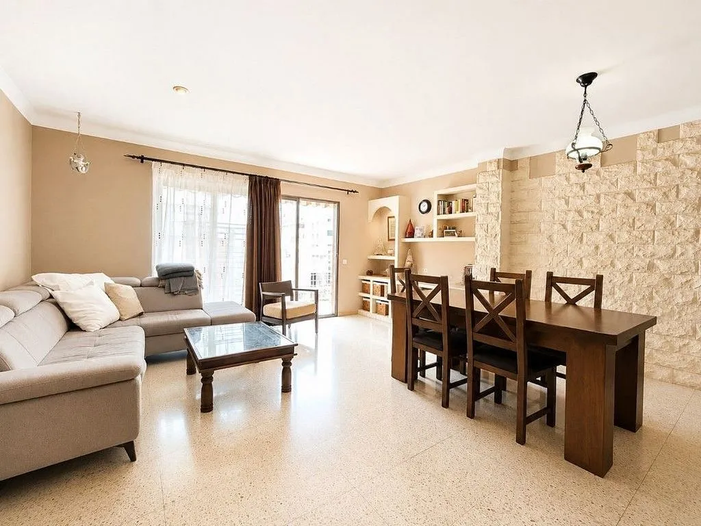 Salle à manger - Apartment with Terrace in El Fortí, Palma