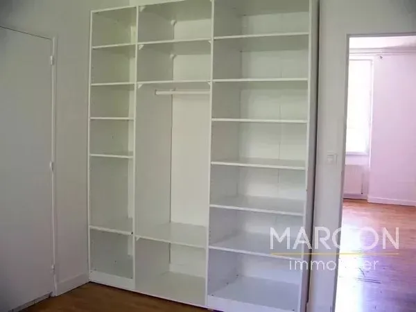 closet_dressing