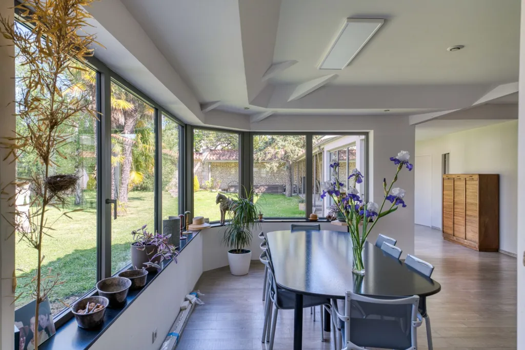 Söögituba - Luxury House with Pool in Lagord