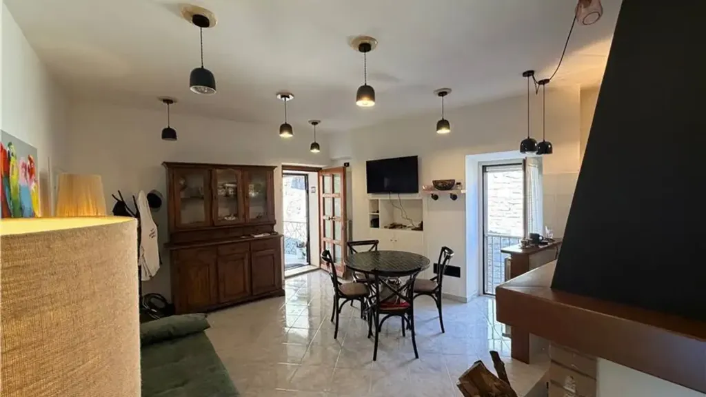 Salle à manger - Apartment with Garden in San Martino dei Colli