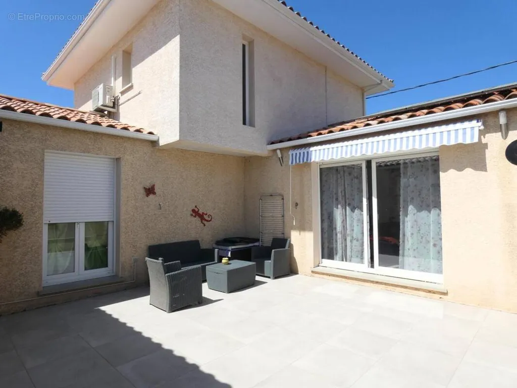 Maison 5 pièces à Saint-Marcel-Sur-Aude