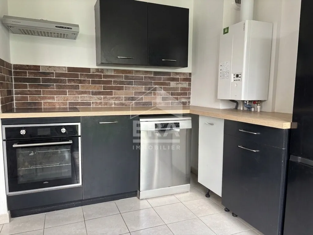 Köök - Duplex with Private Garden in Vert-le-Petit