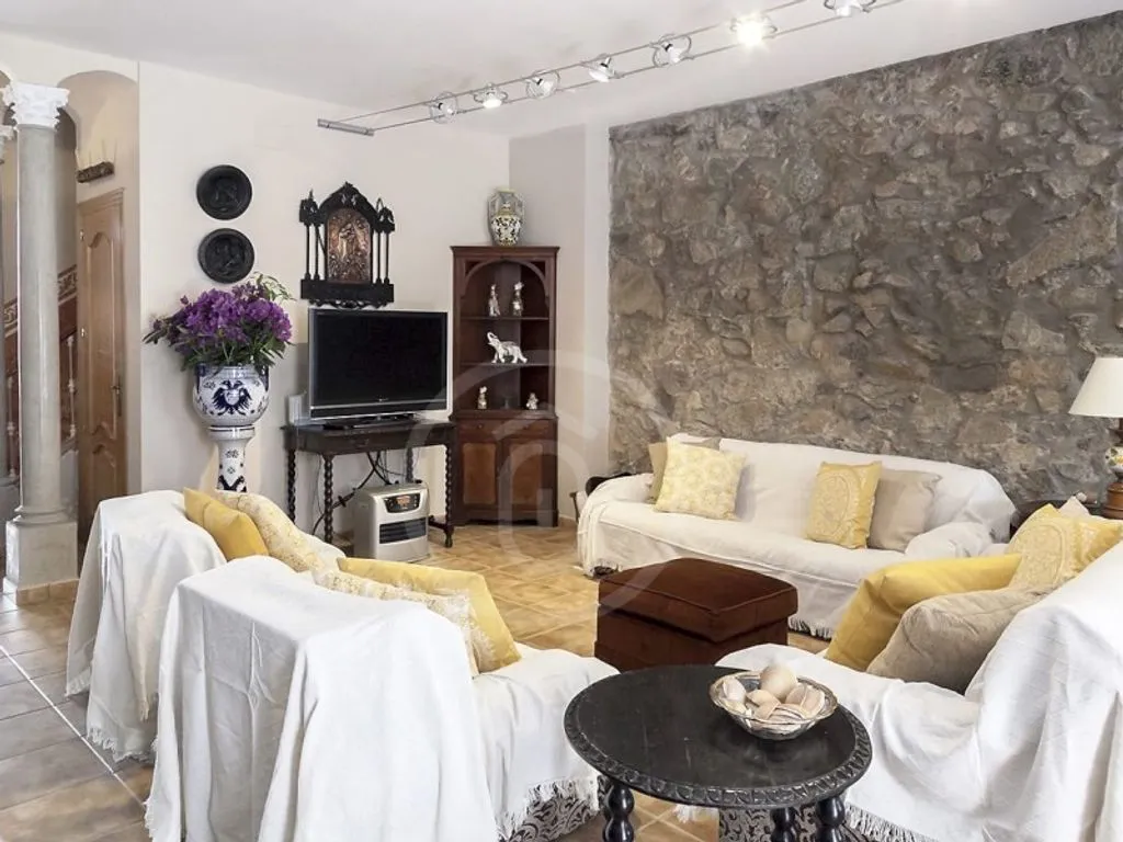 Séjour - Neoclassical House with Beach Proximity in Premià de Mar