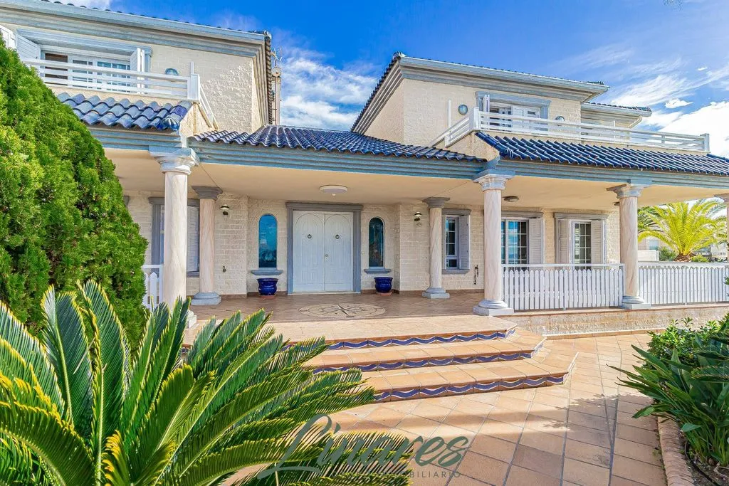 Välivaade - Luxury Villa with Sea View in La Manga del Mar Menor
