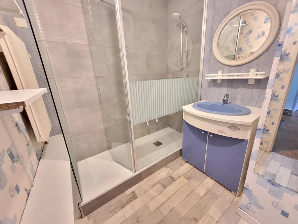 Salles de bain - Maison Semi-Individuelle avec Jardin à Bully les Mines