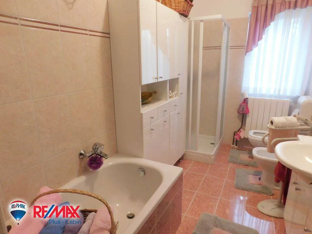Bathrooms - House with Sea View in Labin